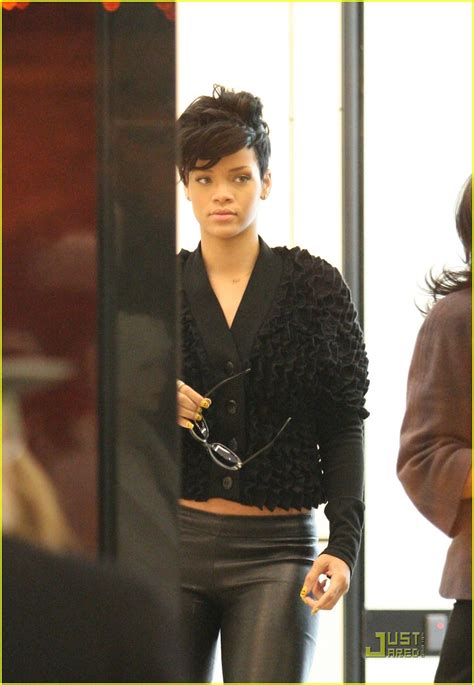 Rihannas All About The Ruffles Photo 1605191 Chris Brown Rihanna