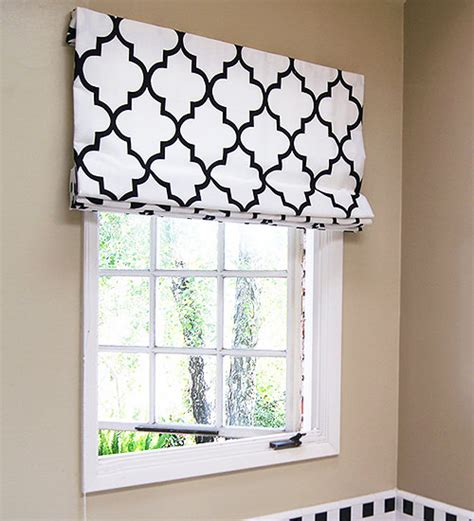 Creative Window Treatment Ideas For Your Bathroom