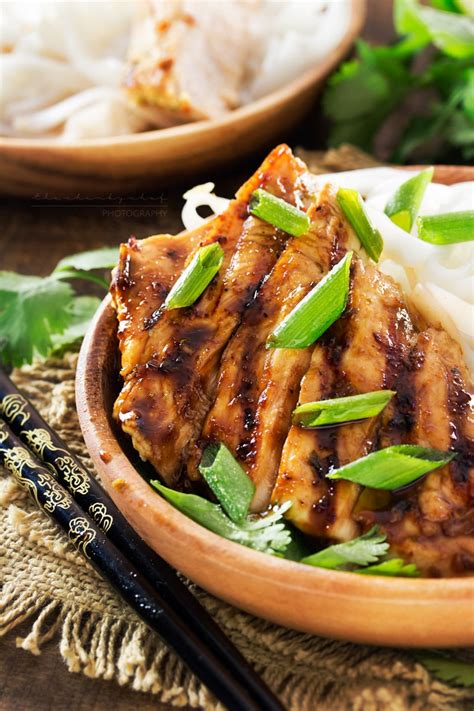 A very simple homemade teriyaki glaze will bring it all together with a generous helping of steamed rice. Ginger Lemongrass Teriyaki Grilled Chicken - The Chunky Chef