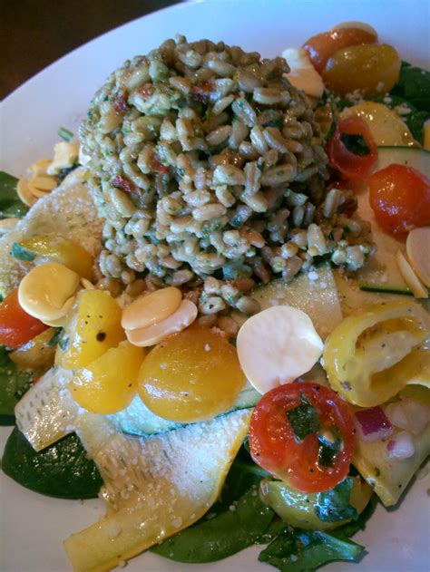 Zoës kitchen is an american restaurant chain headquartered in plano, texas, united states. Zoe's Kitchen Debuts New Items | Where Y'at