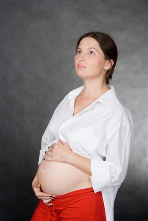 Causes Of Lower Right Abdominal Pain During Pregnancy