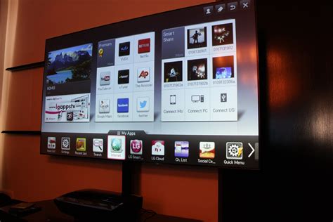 Hands On With Lgs 100 Inch Hecto Laser Tv Techhive