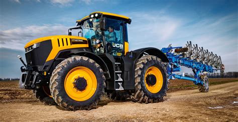 The Jcb Fastrac As Us Feeling Some Serious Spring Fever Fastracfriday