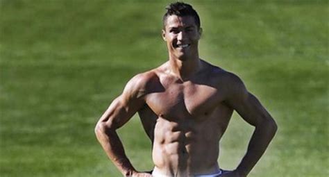 Instagram Cristiano Ronaldo Muestra Sus Músculos Miscelanea Correo