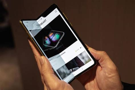 The samsung galaxy z fold 2 has been unveiled today. Samsung Galaxy Fold 2 Price in UEA, Dubai, Specs & Release ...