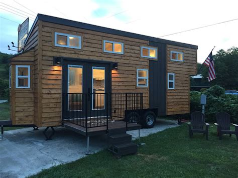 Luxurious Tiny House In Tennessee 280 Sq Ft Tiny House Town