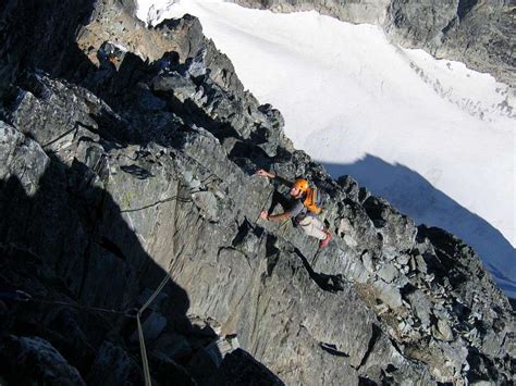 Mt Sir Donald Climbing Hiking And Mountaineering Summitpost