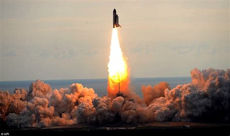 Endeavour Launch Mark Kellys Joy As 500k Watch Space Shuttle Blast