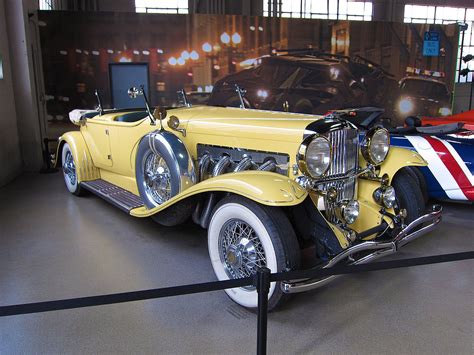 Filewarner Brothers Studio Tour The Great Gatsby Car 13085329464