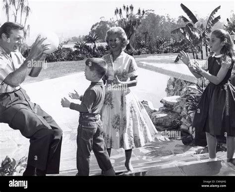 Dinah Shore With Husband George Montgomery Children Melissa
