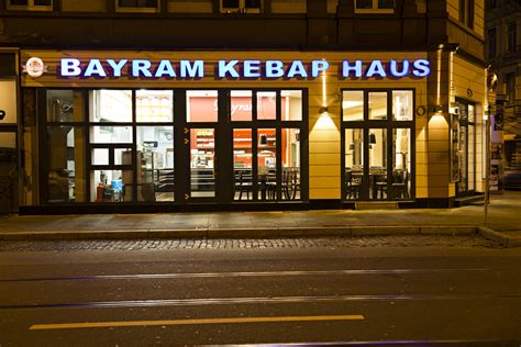 Öffnungszeiten von bayram kebap haus in münchener str. Galerie