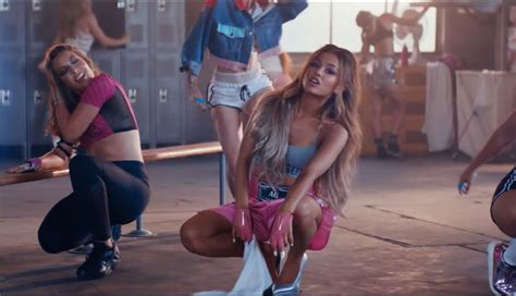 Heres How To Get Ariana Grandes Workout Clothes From Her New Music Video Self