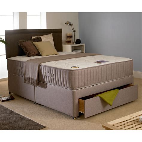 Deluxe Beds Double Beds