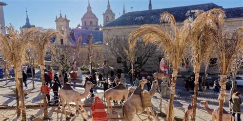 Bayardo san román es un personaje principal en esta novela. El Belén Monumental de San Lorenzo de El Escorial, cita ...