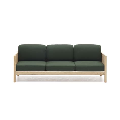Castor Lobby Sofa 3 Seater ‒ Karimoku New Standard Kns