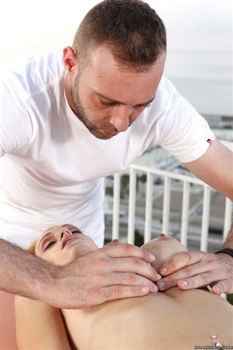 Erica Fontes Blak Massage Pickups Massage Pornstar R18hub