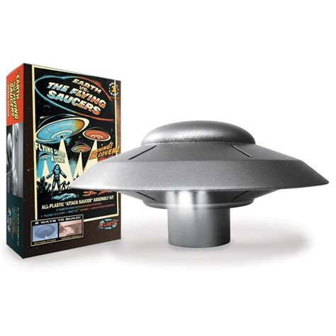 Earth Vs The Flying Saucers Ufo 2nd Edition 5 Inch Model Kit With Light