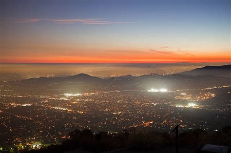 San Fernando Valley Night Stock Photos Pictures And Royalty Free Images