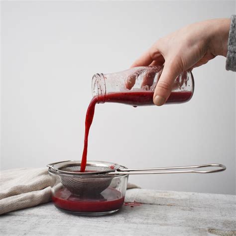 This week's recipe is delish for breakfast or anytime! Hear what experienced blenderized tube feeding users have ...