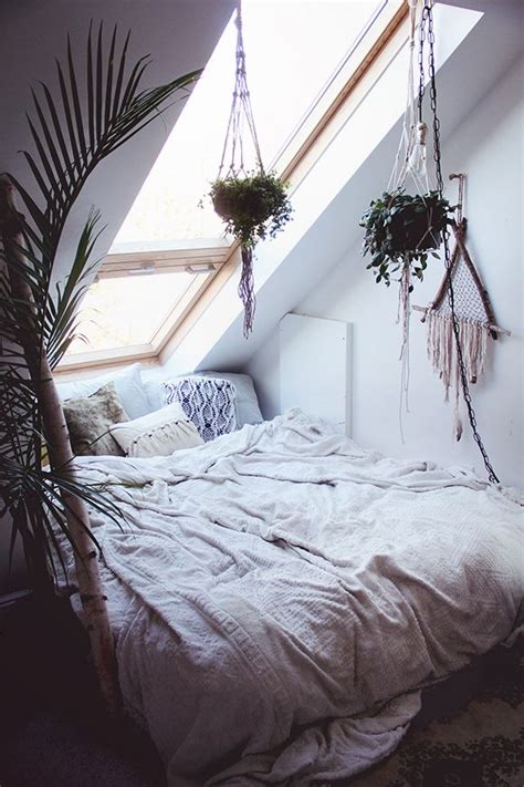 If you're going for a chill vibe in. 17 Cozy Bed Tips You'd Love to Have - Pretty Designs