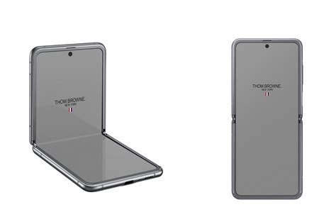Released 2020, february 14 183g, 7.2mm thickness android 10, up to android 11. Thom Browne Designs Special Edition Samsung Galaxy Z Flip - Por Homme - Contemporary Men's ...