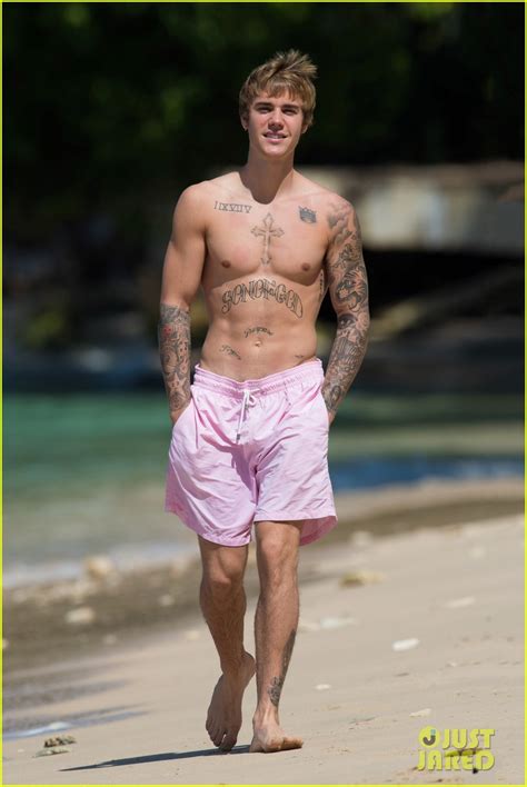Justin Biebers Body Is Ripped In New Shirtless Beach Photos Photo 3833915 Justin Bieber