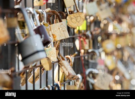 Love Locks On The Pont Neuf Bridge In Paris Hi Res Stock Photography