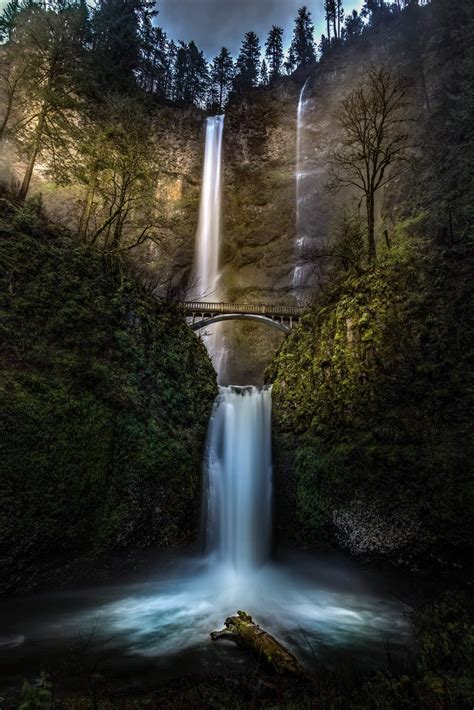 Pin By Selinda Dressen On Pacific Northwest In 2020 Waterfall