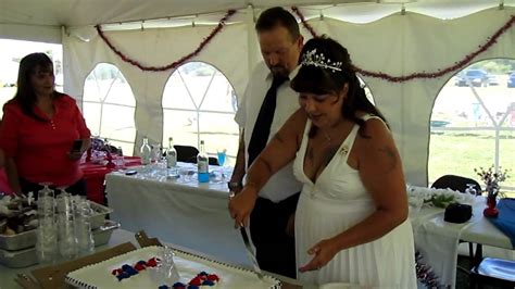 moms wedding cake smashing youtube