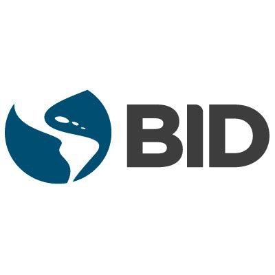 She bid at the auction for the old chair. BID | iAgua