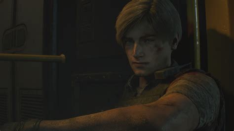 Resident Evil Men Screen Shot Video Games Resident Evil 2 Remake Leon S