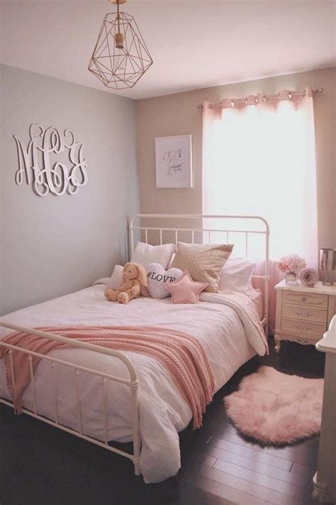 39 Fabulous Pink Girls Bedroom Ideas To Realize Their Dreamy Space 16