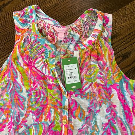 Lilly Pulitzer Tops Nwt Lilly Pulitzer Essie Top Scuba To Cuba