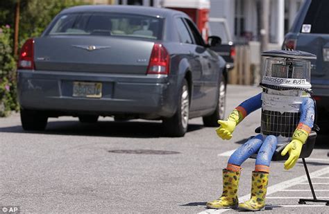 Friendly Hitchhiking Robot Is Beaten To A Pulp In Philly Two Weeks After Entering Country