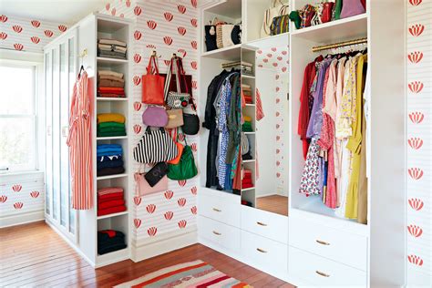 Real life inspiration converting a. DIY Walk In Closet - How To Turn Spare Room Into Closet