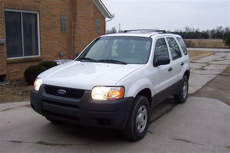 2003 Ford Escape Xls Value 2wd Vin Number Search Autodetective