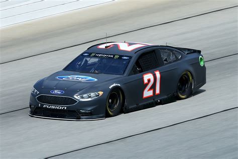 How much does a nascar engine cost? 2018 NASCAR Engine Rules Adjusted - Racing News