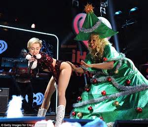 Miley Cyrus Misses Jingle Ball Performance In Boston After Getting Snowed In At A New Jersey