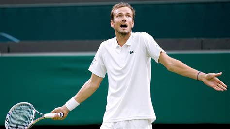 Wimbledon To Ban Russian And Belarus Players Report