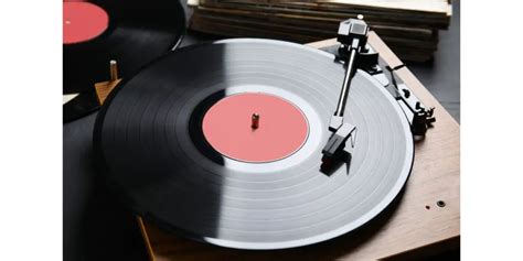 Do Vinyl Records Degrade Over Time Explained Whatsabyte