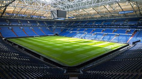 Das Stadion des FC Schalke VELTINS Arena Fußball Schalke
