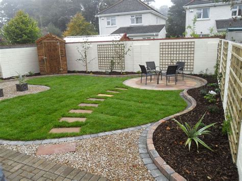 Turflawnandpatio 1600×1200 Small Garden Design Backyard