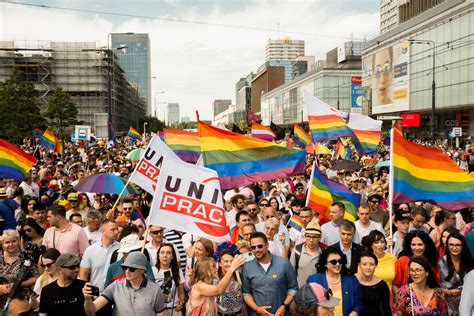 In Poland A Pride Parade Doubled As A Peace March For Ukraine Vogue