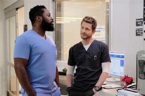 the resident malcolm jamal warner chats season 2 of the fox medical drama exclusive interview