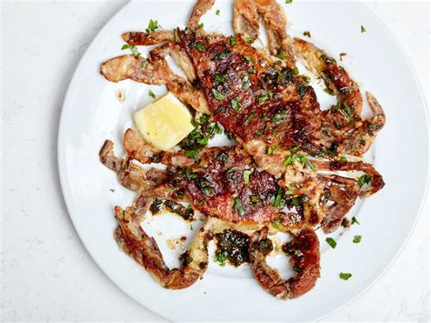 The Beginners Guide To Cooking Soft Shell Crabs At Home Crab Recipes