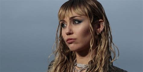 El Cameo Que Nunca Viste Miley Cyrus Apareció En High School Musical 2 ¡sorpresa Mui Ficción