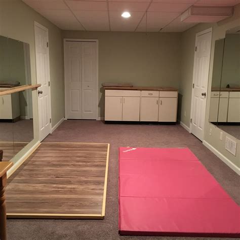 Pin By Holly Cleveland On Dance Room Home Dance Studio Dance Rooms