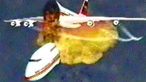 The Tragic True Story Of Twa Flight 800 Go It