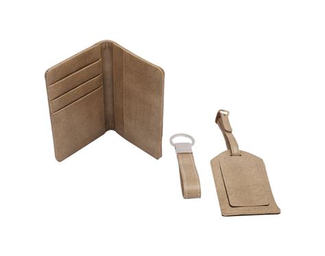 Leather Travel Accessories Set At Best Price In Mumbai Id 20026520655