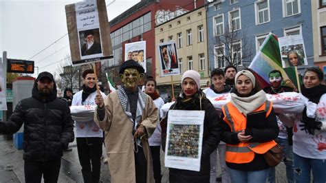 demo in rostock iraner protestieren gegen das mullah regime nnn